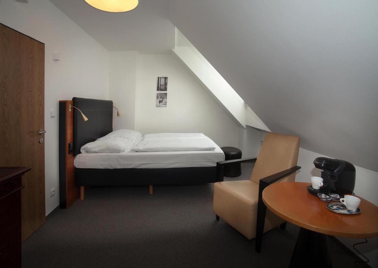 Hotel Petrovy Kameny Karlova Studánka エクステリア 写真